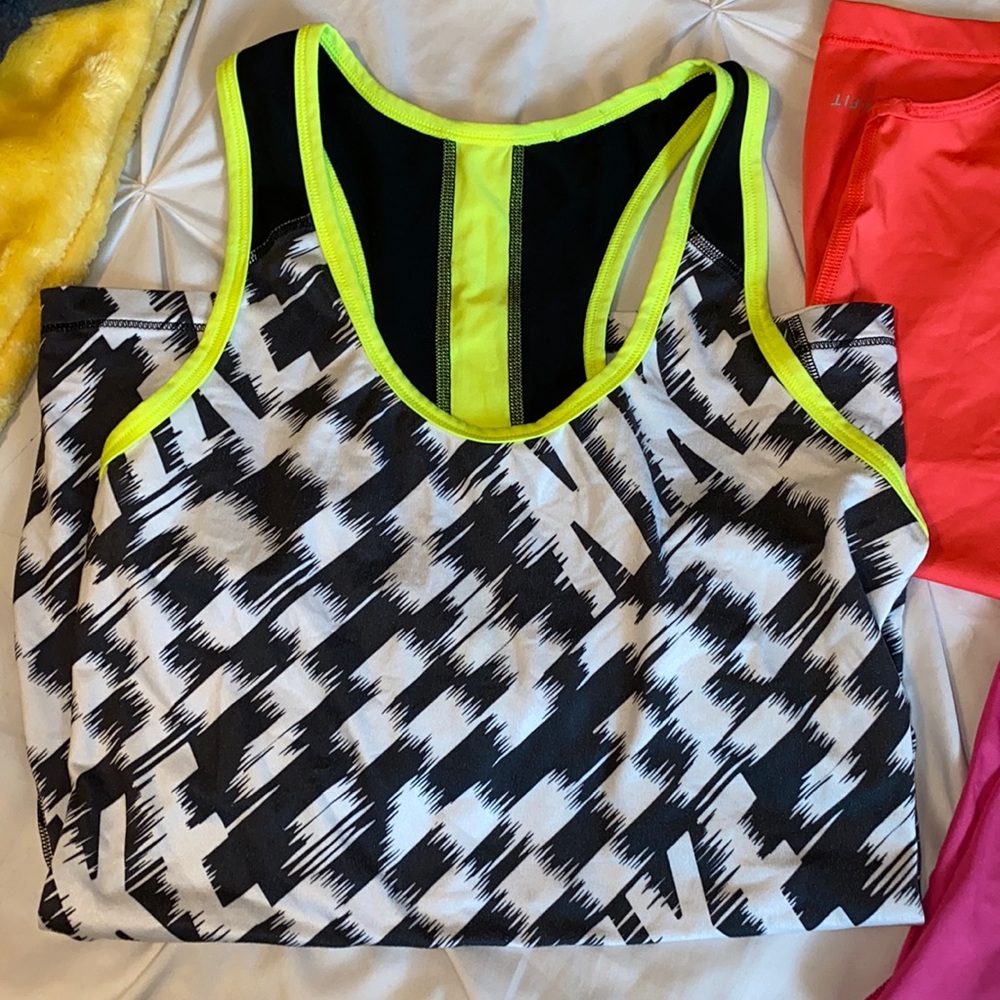 nike tank bundle
